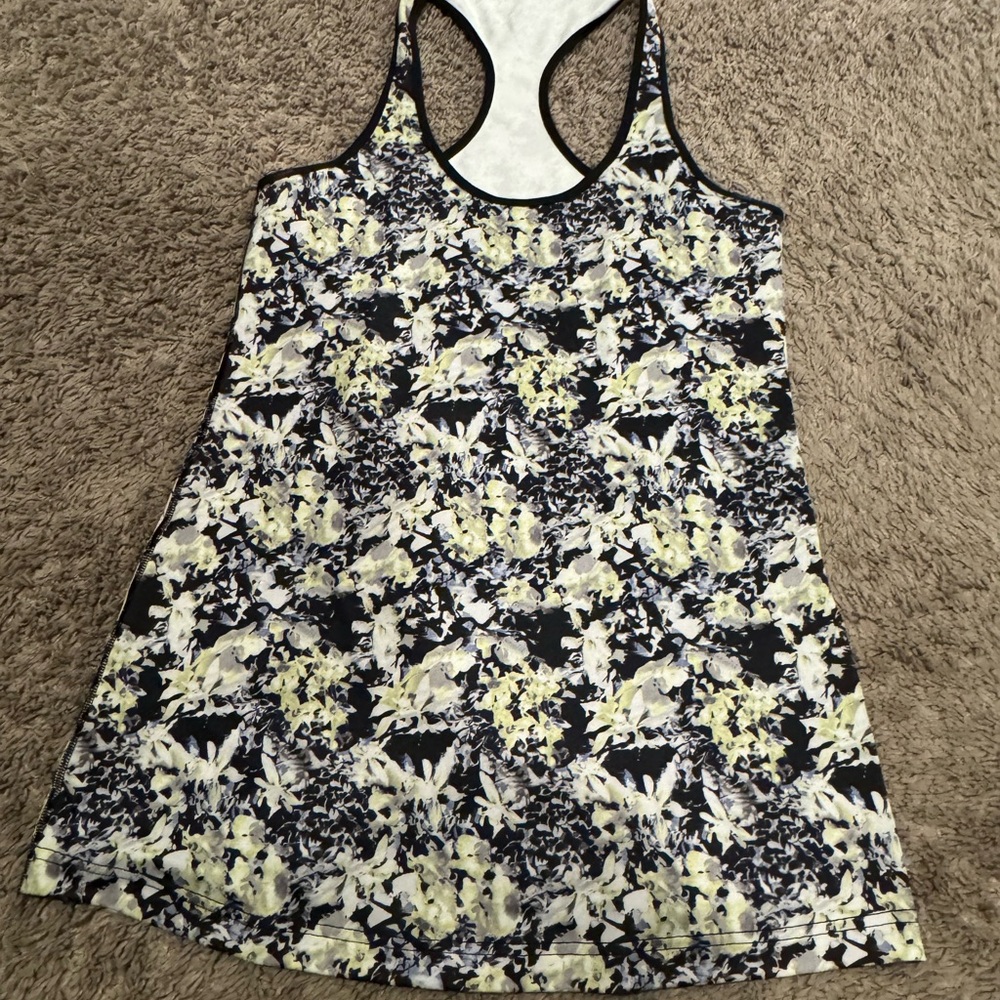 Lululemon Athletica Black, Lime, & Cream Patterned Tank Top
